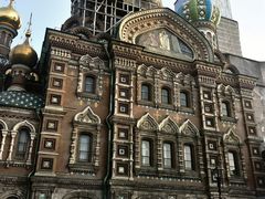 -滴血救世主教堂