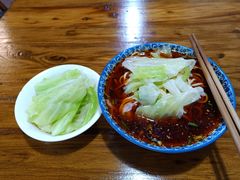 极品牛肉面-蒋六十八梯眼镜面(狮子坪店)