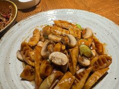 油焖香菇笋-北京食堂·烤鸭·宵夜(亚运村店)