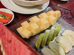 -龙悦湾酒家·八阵鱼生·渔人码头店