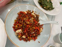 -饭怕鱼·黄焖鲟龙鱼(湖大店)
