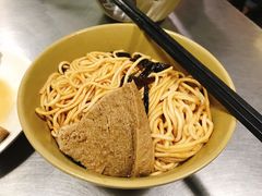 葱油拌面-老上海食惠裡小籠包生煎包