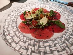 腌制生牛肉片配帕尔马芝士-牛排家(北京王府井澳门中心店)