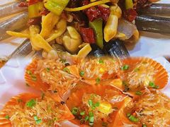 -四川小胡子海鲜(丁村万人海鲜广场店)