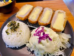 芝士拉丝猪排-俊泰食档·韩式料理(新迎小区店)