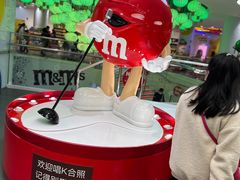 -m豆巧克力世界(上海世茂广场店)