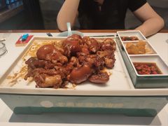 -老周家酱卤猪蹄私房菜(克拉玛依西街店)