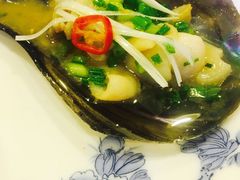 -虾弄弄海派小龙虾·牛羊蝎子火锅