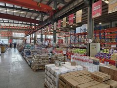 -洛哈思全球商品折扣仓(昆山路店)