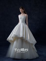 -予白婚纱礼服馆