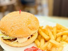 鲜奶油猪仔包-龙城冰室(旺角)