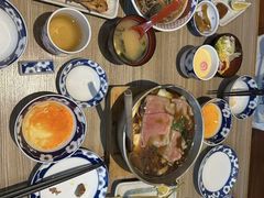 -小山日本料理(兴业太古汇店)