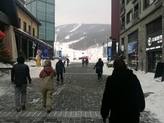 -中旅松花湖滑雪场