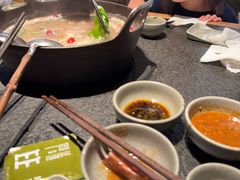 -三出山火锅(南京万象天地店)