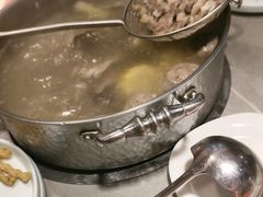 -宴全牛粤来越牛潮汕鲜牛肉火锅(海州万达广场店)