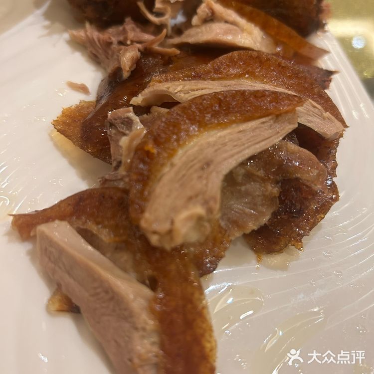 老牌烤鸭店，家人说鸭皮烤的像饼干一样酥脆