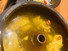 -云海肴·汽锅鸡·云南菜(天山百盛优客店)