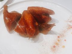 玻璃皮润烧乳鸽皇-北京厨房(SKP店)