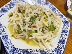 芦苇根炒肉丝-呼吸森林·生态农庄农家乐私房菜