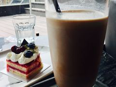 -UNI UNI(环亚凯瑟琳店)