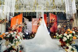 -Flora婚纱礼服定制租赁店