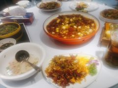 -巴特餐饮6加1音乐餐吧·新疆菜