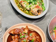 -巴厘龙虾·榜首油焖大虾(音乐学院·沿江酒馆店)