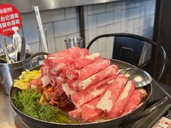 部队锅-MI WU FACTORY米屋美食工厂餐厅(绿地店)