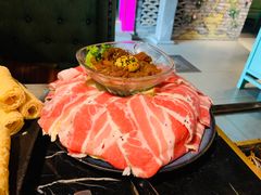 -小椒娘撒椒鱼火锅(三八广场店)