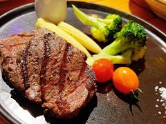 特选澳洲谷饲菲力牛排-MARU玛露音乐餐厅(前滩世贸店)