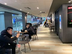 -肯德基(成都机场T2到达精选店)