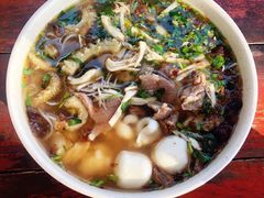 -海口骑楼小吃街