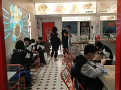 大堂-金块块云南小吃