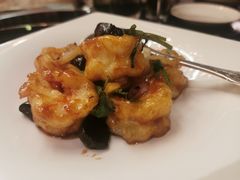 黑蒜大千虾球-北京四季酒店·采逸轩