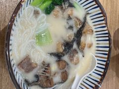 -鲜越鲜鱼粉(财富购物中心店)
