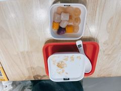 -满记甜品(巴黎春天宝山店)