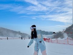 -中旅松花湖滑雪场