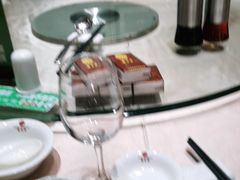 -卢家湾大酒店(诸暨店)