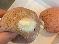 彩虹蛋爆浆麻薯-墨茉点心局(国金街店)