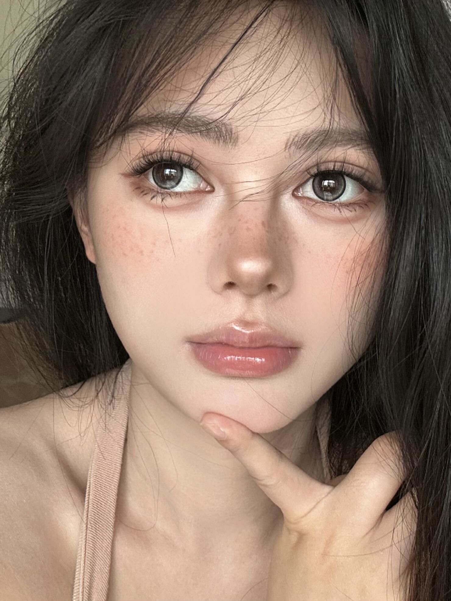 微混血雀斑妆