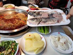 -蜀滋香鲜鱼美蛙火锅(339店)