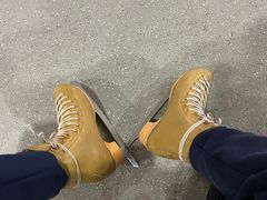 -冠军冰场CHAMPION RINK(凯德广场店)