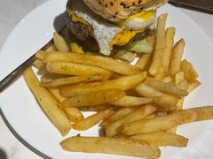 手工牛肉大汉堡-大象厨房(重庆道店)