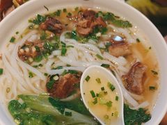 咸烧骨汤濑粉-新宝餐厅(流塘店)
