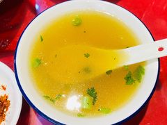 -谢老五跷脚牛肉·非遗传承店