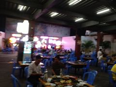 大堂-石屏老字号4号包浆豆腐美食城(泼水广场店)