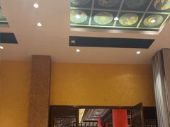 -龙悦湾酒家·八阵鱼生·渔人码头店
