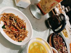 -国人川菜(李家村建东街店)