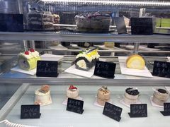 -卷们·现制生日蛋糕·蓝风车动物奶油(金源店)
