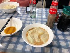 -潘国仙耳光馄饨(黄家阙路店)